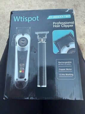 Professional Hair Clipper - Silver & Black